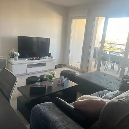 Super Appt 300 M De La Plage Serignan