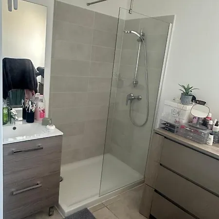 Apartment Super Appt 300 M De La Plage
